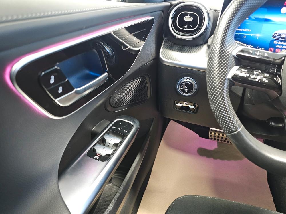 Mercedes-Benz C 200 AMG Line Sedan