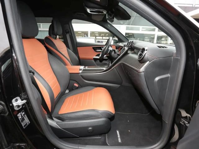 Mercedes-Benz GLC 220 4MATIC AMG Line GLC 220 d