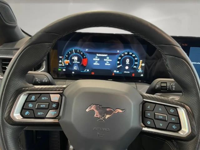 Ford Mustang Fastback GT 5.0 V8