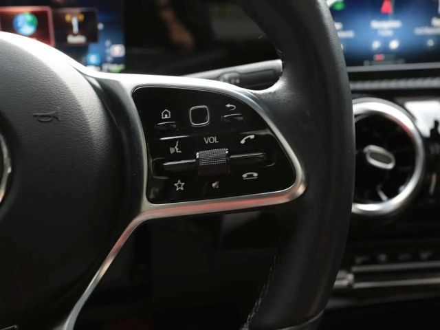 Mercedes-Benz A 250 A 250 e Style