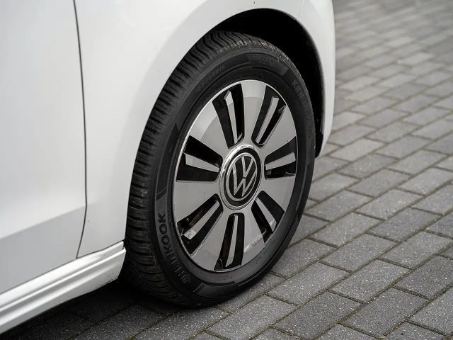 Volkswagen e-up! Plus Style