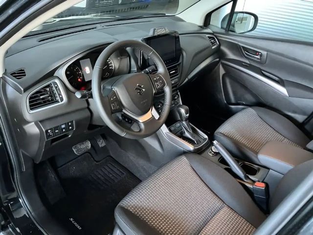 Suzuki S-Cross AllGrip Hybrid