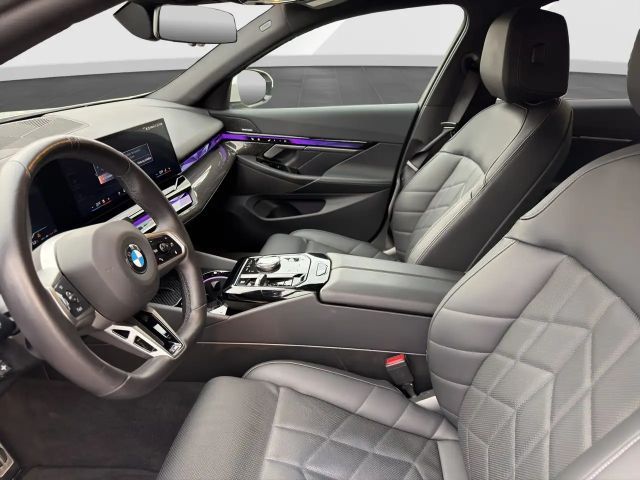 BMW 520 520d M-Sport Sedan xDrive