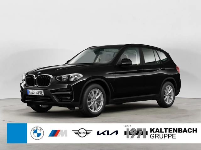 BMW X3 xDrive30e