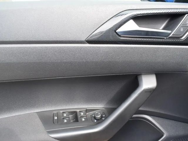 Volkswagen Taigo 1.0 TSI DSG Life