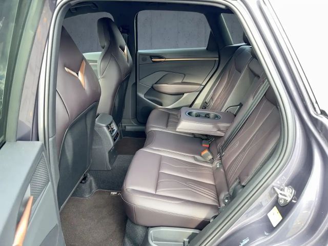 Cupra Terramar 1.5 e-Hybrid VZ