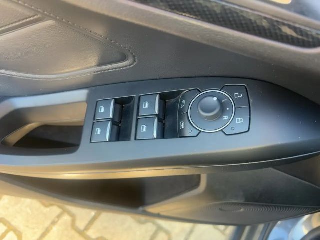 Ford Focus ST Line Wagon