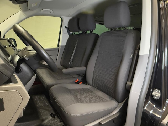 Volkswagen Caravelle Comfortline DSG T6