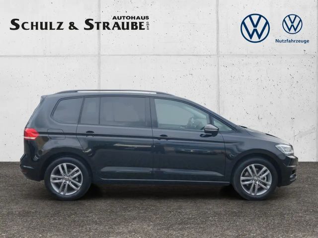 Volkswagen Touran 1.5 TSI Comfortline