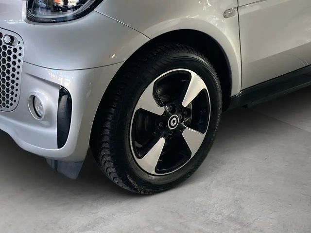 Smart EQ fortwo 22kw onboard charger