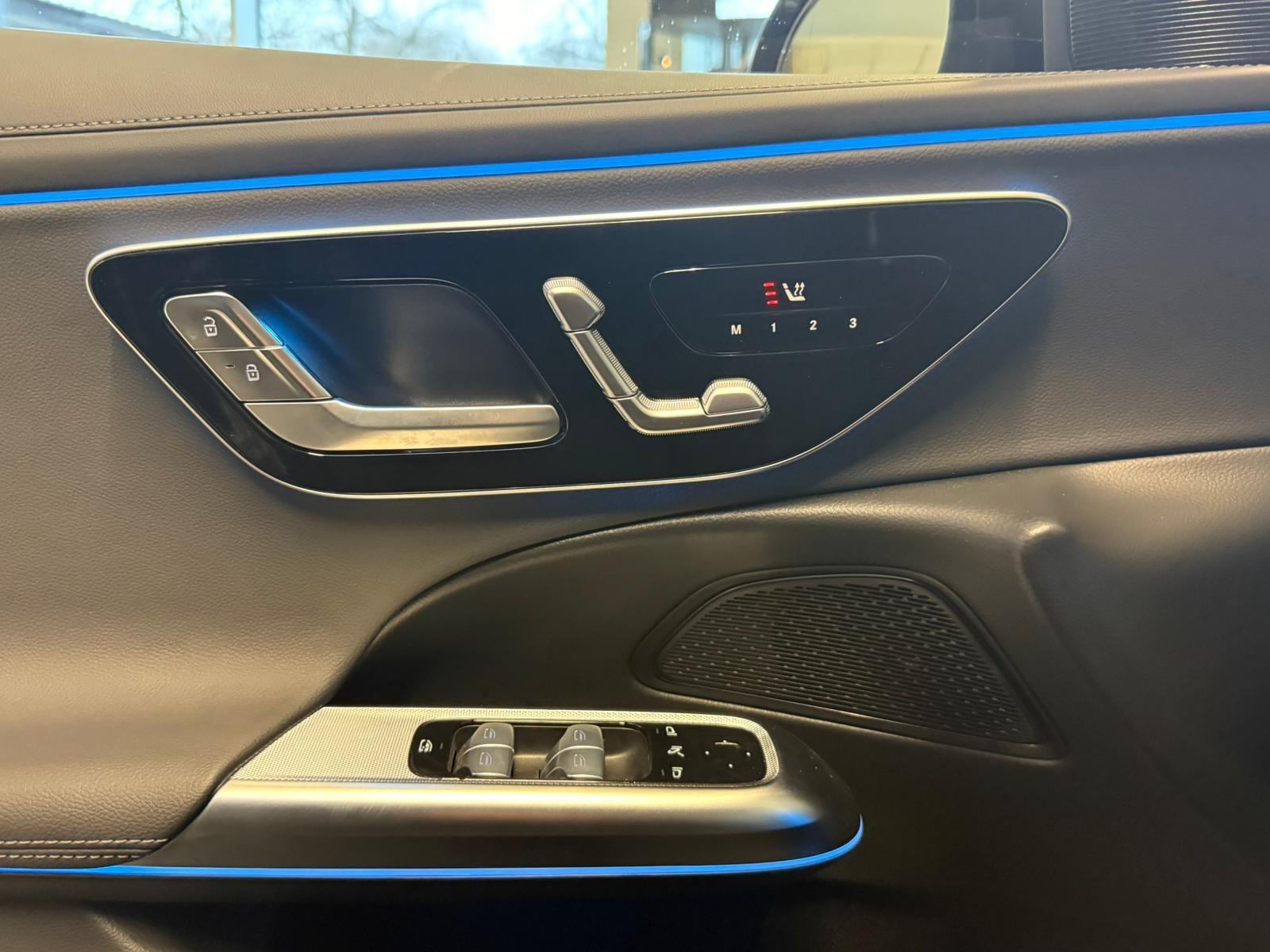 Mercedes-Benz E 300 4MATIC E 300 de Estate