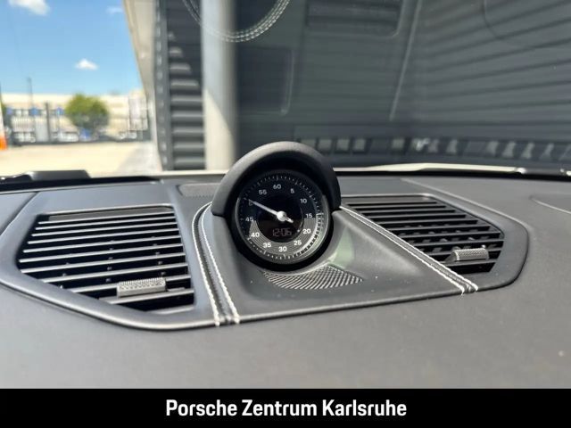 Porsche 992 Cabrio Carrera GTS