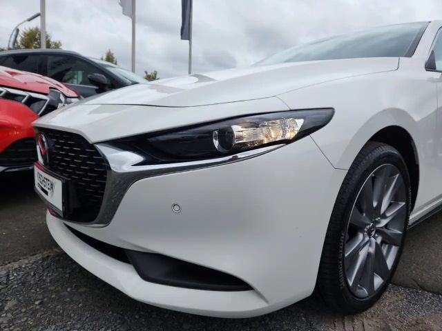 Mazda 3 Exclusive-line SkyActiv