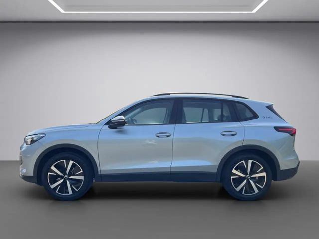 Volkswagen Tiguan 1.5 eTSI DSG