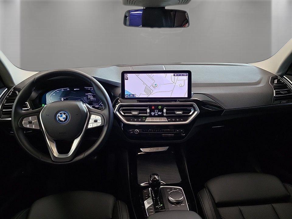BMW X3 xDrive30e