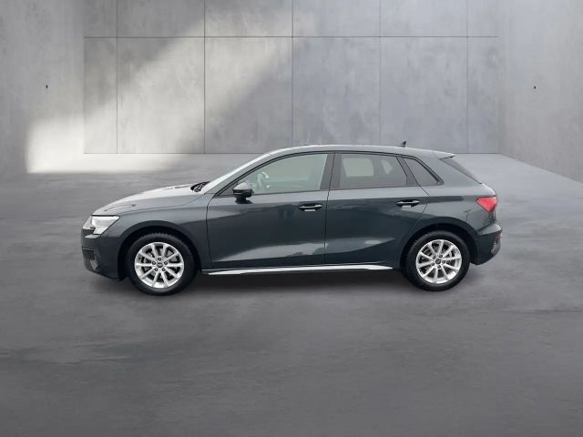 Audi A3 30 TDI Sedan