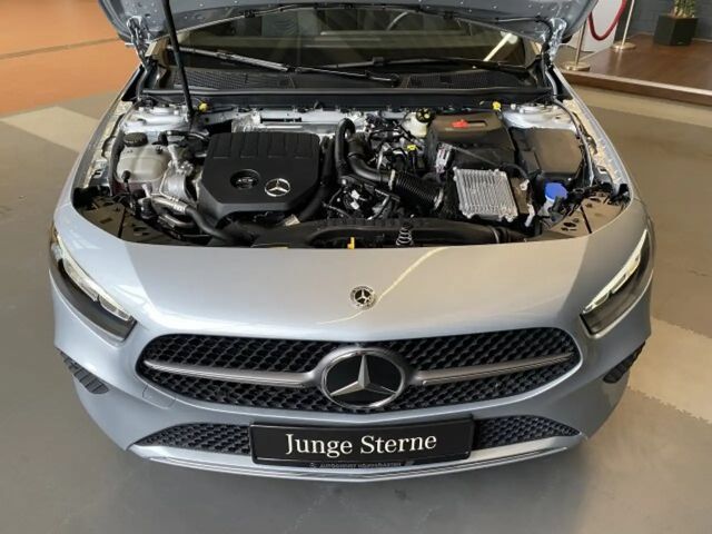 Mercedes-Benz A 180 Progressive