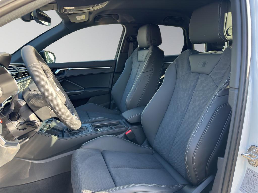 Audi Q3 35 TFSI S-Line S-Tronic