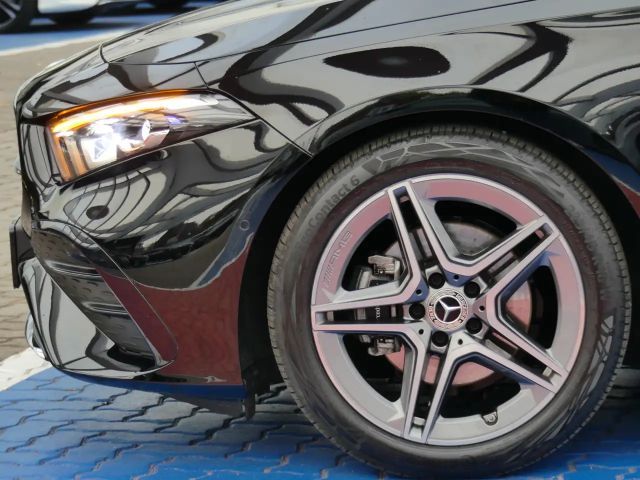 Mercedes-Benz A 200 AMG Line