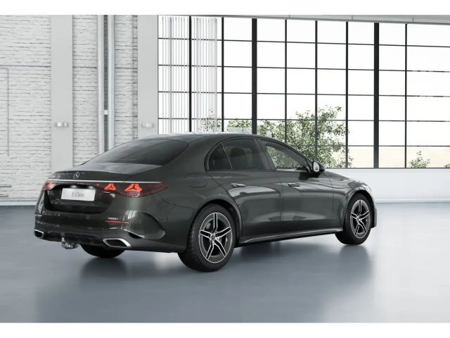 Mercedes-Benz E 220 AMG Line E 220 d Sedan