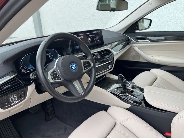 BMW 530 530e Sedan xDrive