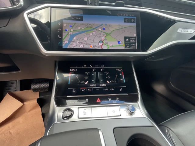 Audi A6 45 TFSI Avant Quattro