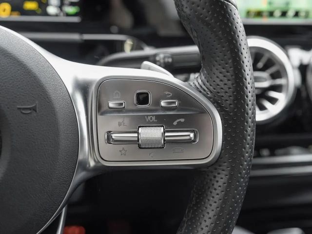 Mercedes-Benz B 250 AMG Line B 250 e