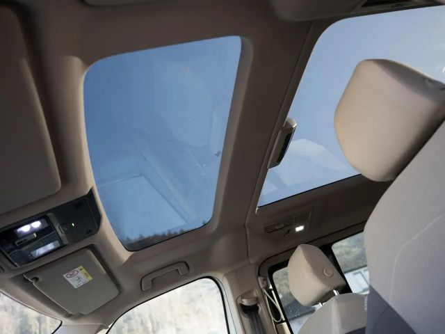 Volkswagen Multivan 2.0 TDI Lang T7