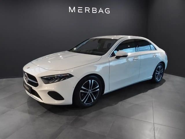 Mercedes-Benz A 180 Progressive