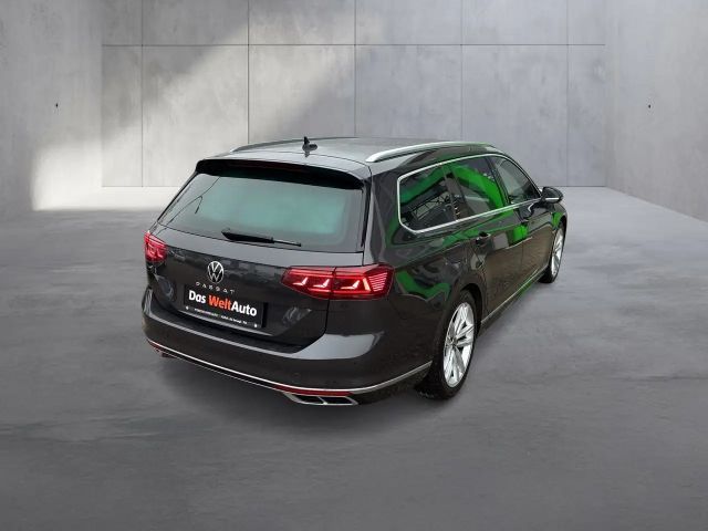 Volkswagen Passat DSG Elegance Elegance Variant