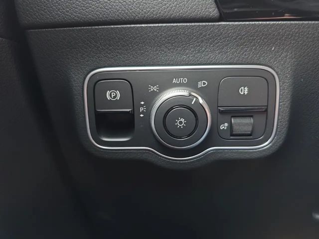 Mercedes-Benz B 200 Progressive