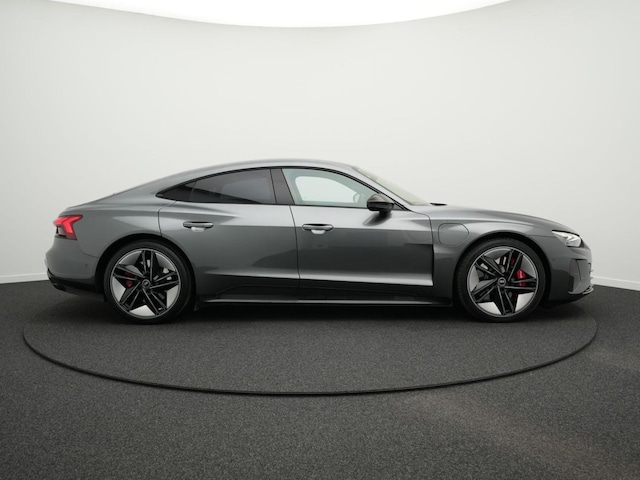 Audi RS e-tron GT Quattro