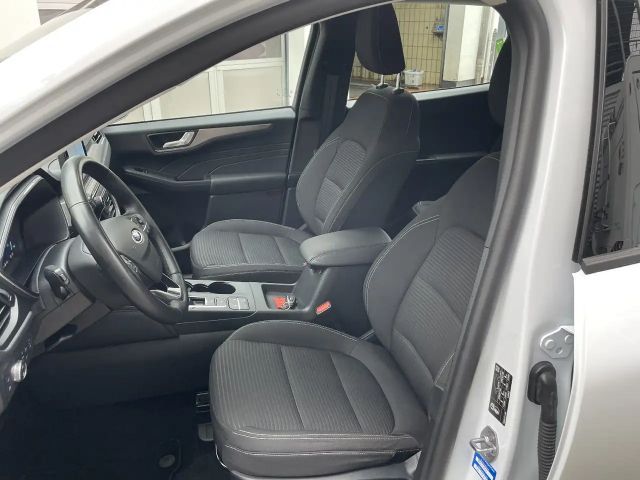 Ford Kuga Plug in Hybrid Titanium