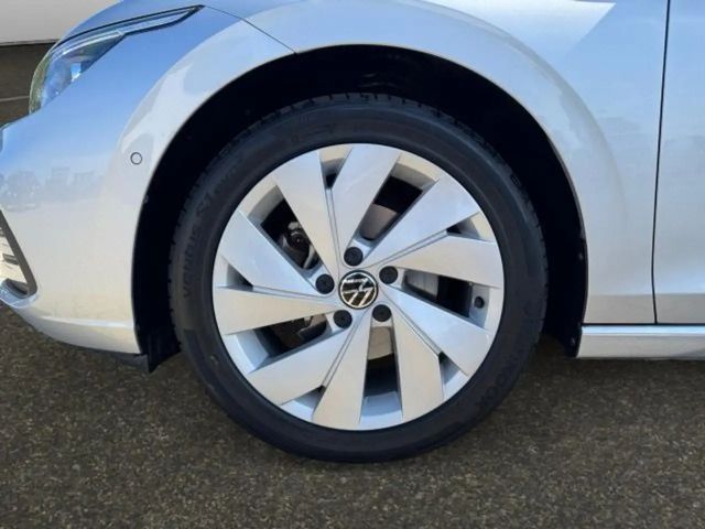 Volkswagen Golf 1.5 TSI Golf VIII Style