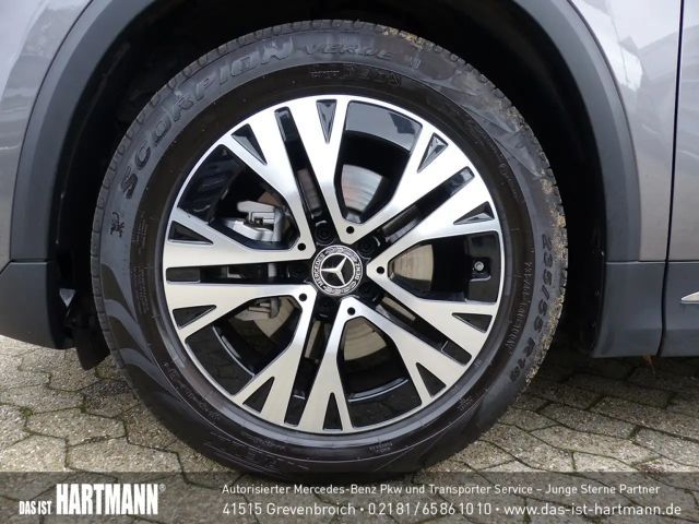 Mercedes-Benz GLA 180 Progressive