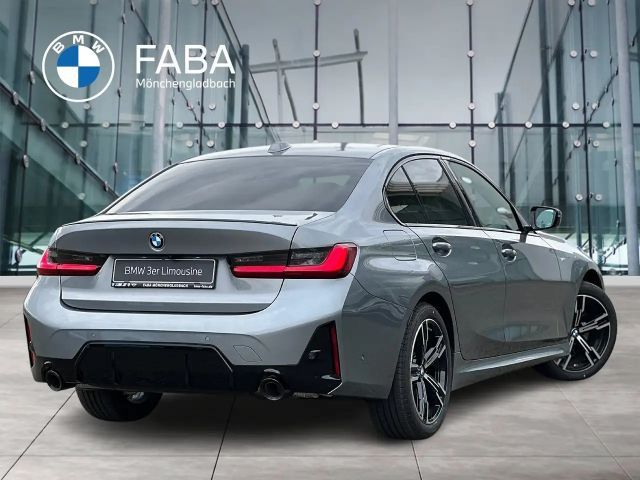 BMW 320 320i M-Sport Sedan