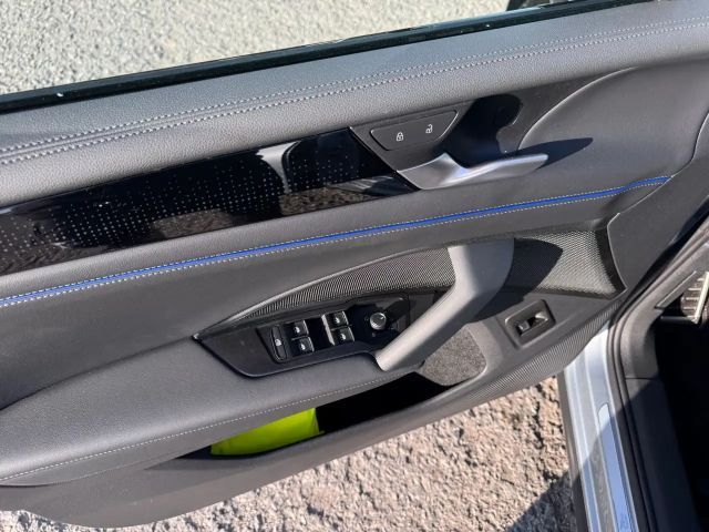 Volkswagen Tiguan 2.0 TDI R-Line