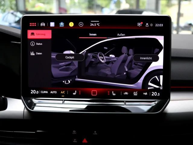 Volkswagen Golf 1.5 eTSI DSG