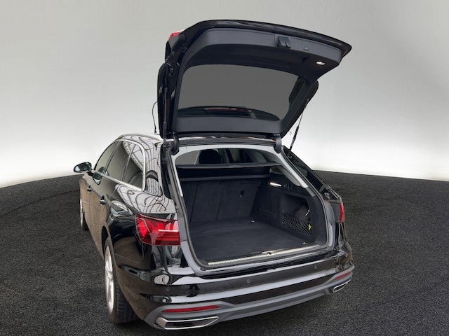 Audi A4 40 TFSI Avant S-Tronic