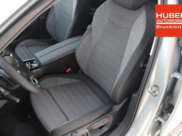 Skoda Superb 2.0 TDI Combi Selection