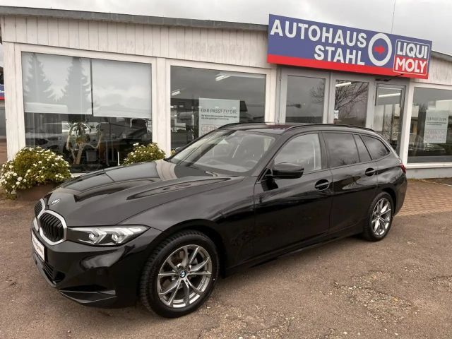 BMW 320 320d Touring xDrive