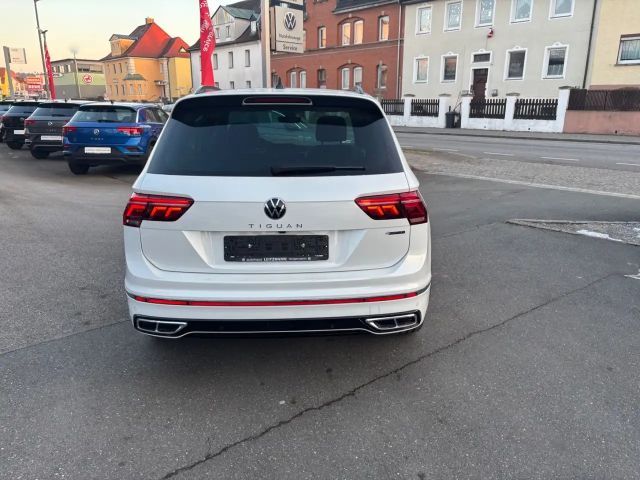 Volkswagen Tiguan 4Motion R-Line