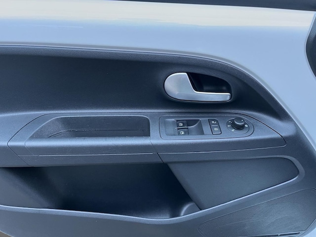 Volkswagen e-up! Style