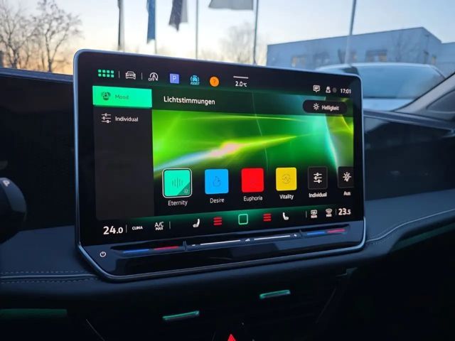 Volkswagen Passat 1.5 eTSI Business Variant