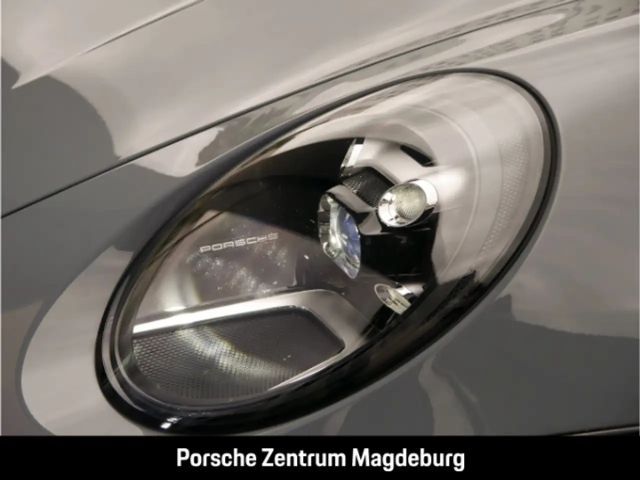 Porsche 992 Carrera Coupé