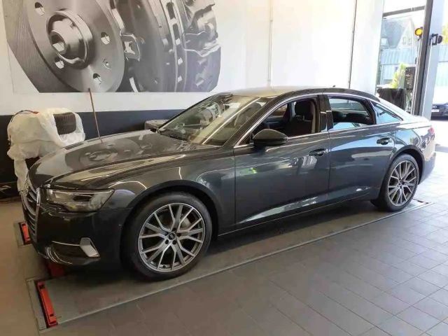 Audi A6 Quattro Sedan