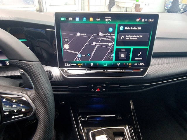 Volkswagen Golf Golf R 333 PS *Navi*BlackStyle*Akrapovic uvm.