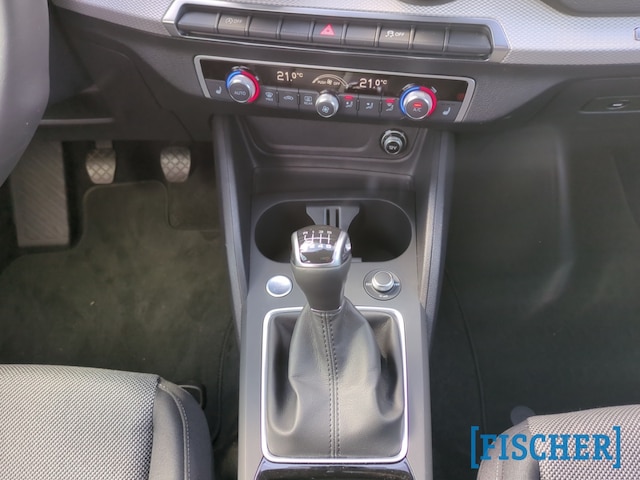 Audi Q2 30 TFSI S-Line