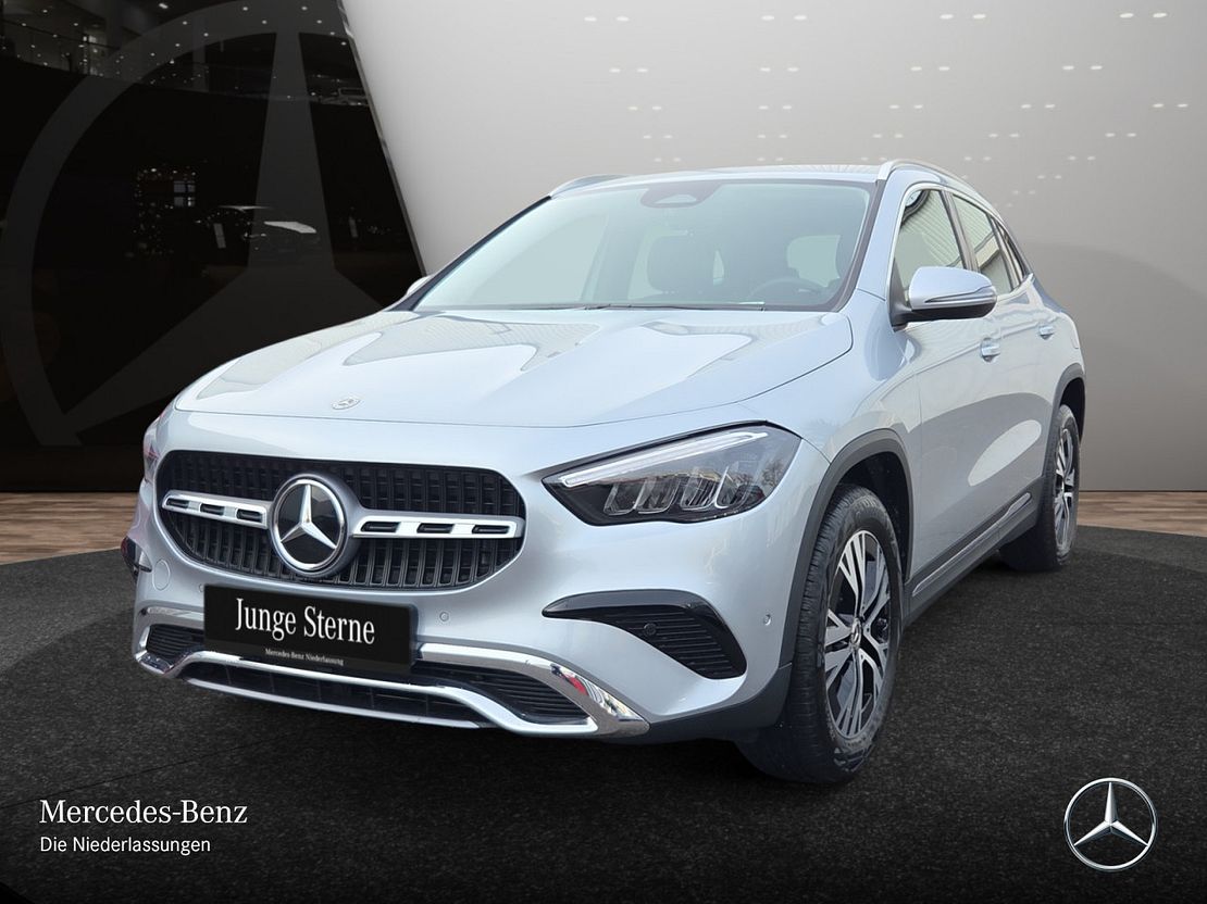 Mercedes-Benz GLA 180 Progressive