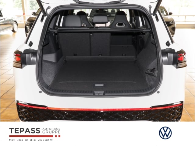 Volkswagen Tayron 2.0 TDI IQ.Drive R-Line